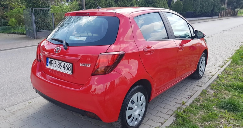 Toyota Yaris cena 39500 przebieg: 34000, rok produkcji 2015 z Proszowice małe 742